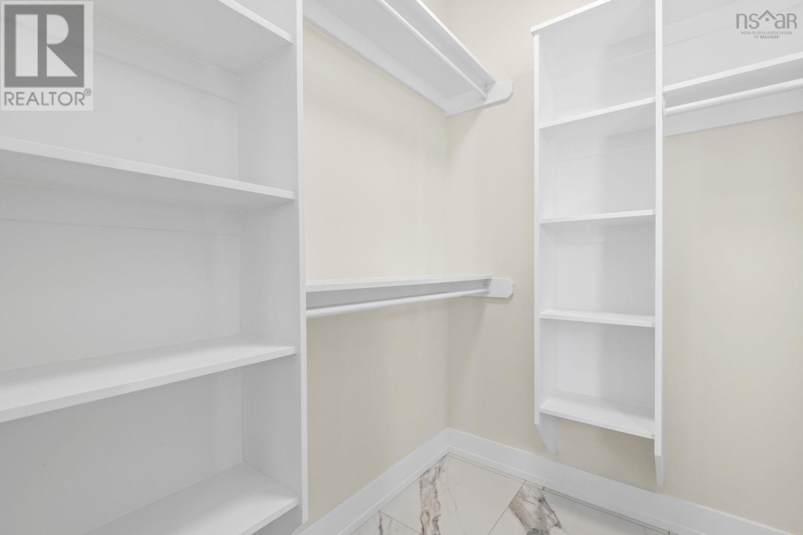 209 Orchid Court Property Photo 23