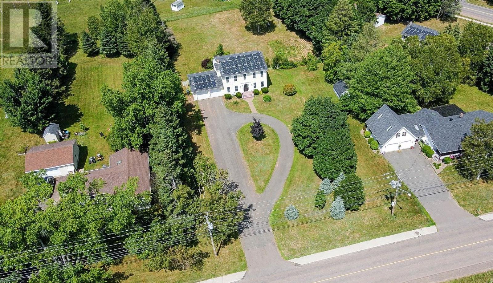 14 Royalty Road Property Photo 1