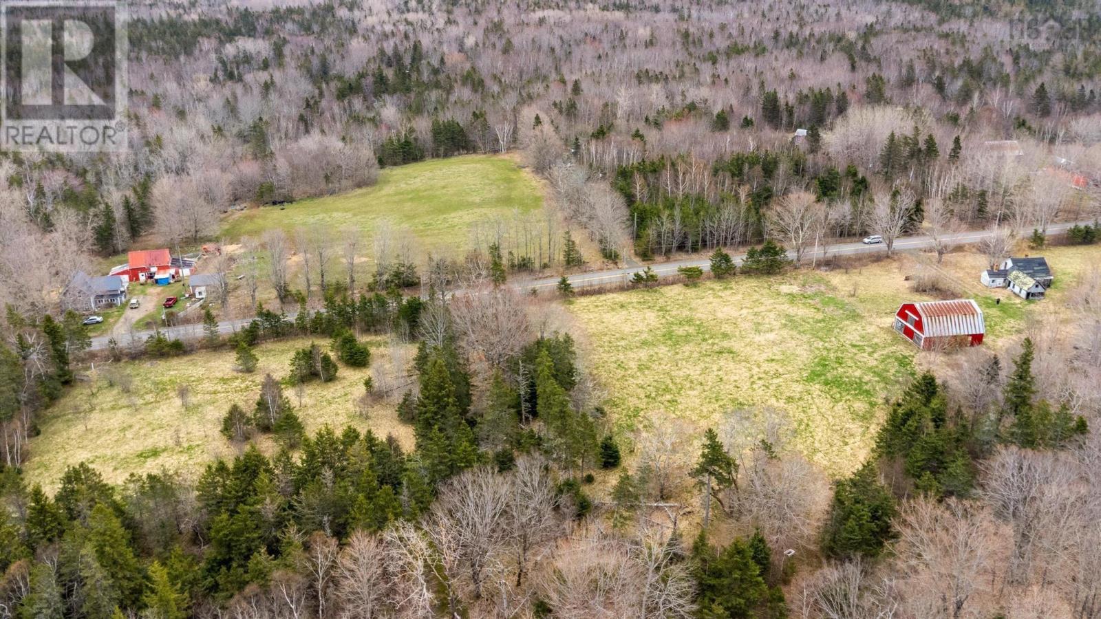 1767 Stronach Mountain Road Property Photo 5