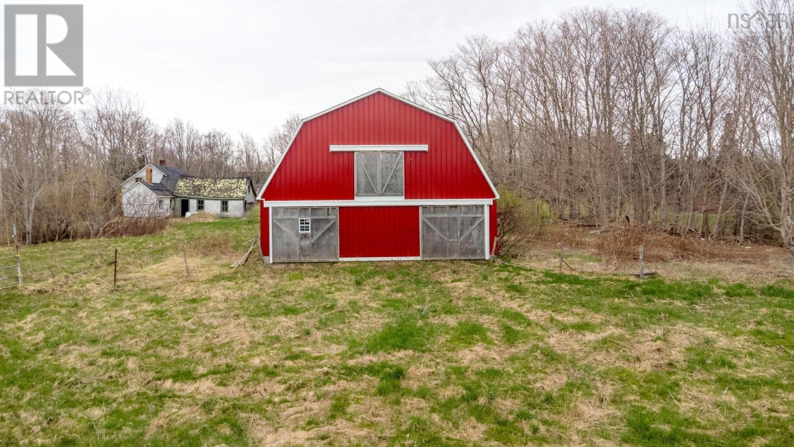 1767 Stronach Mountain Road Property Photo 19