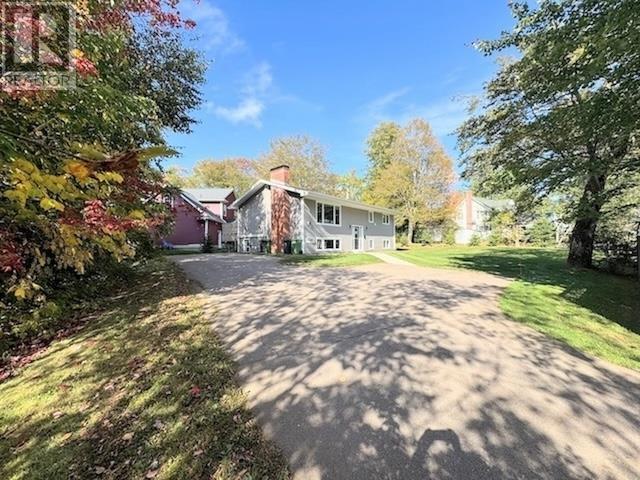 123 Parkside Drive Property Photo 1
