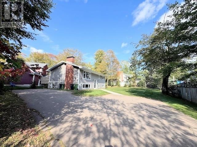 123 Parkside Drive Property Photo 7