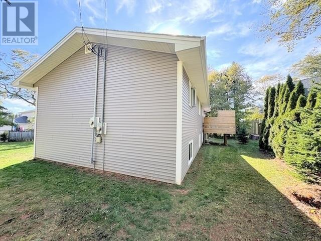 123 Parkside Drive Property Photo 8