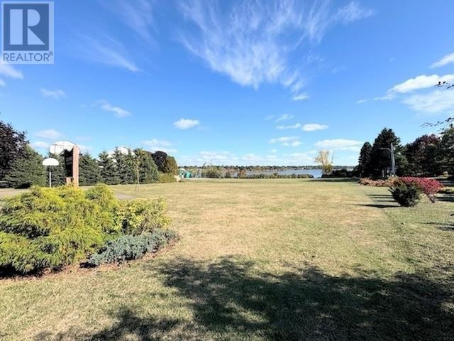 123 Parkside Drive Property Photo 15