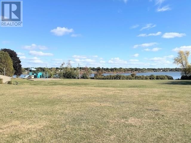 123 Parkside Drive Property Photo 16