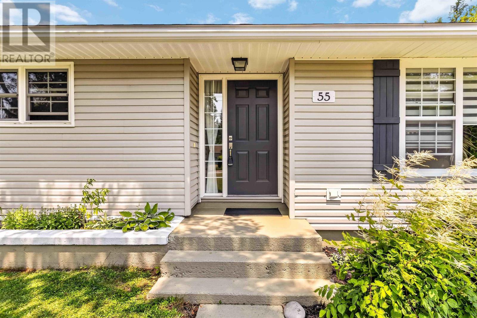55 Richardson Street Property Photo 6