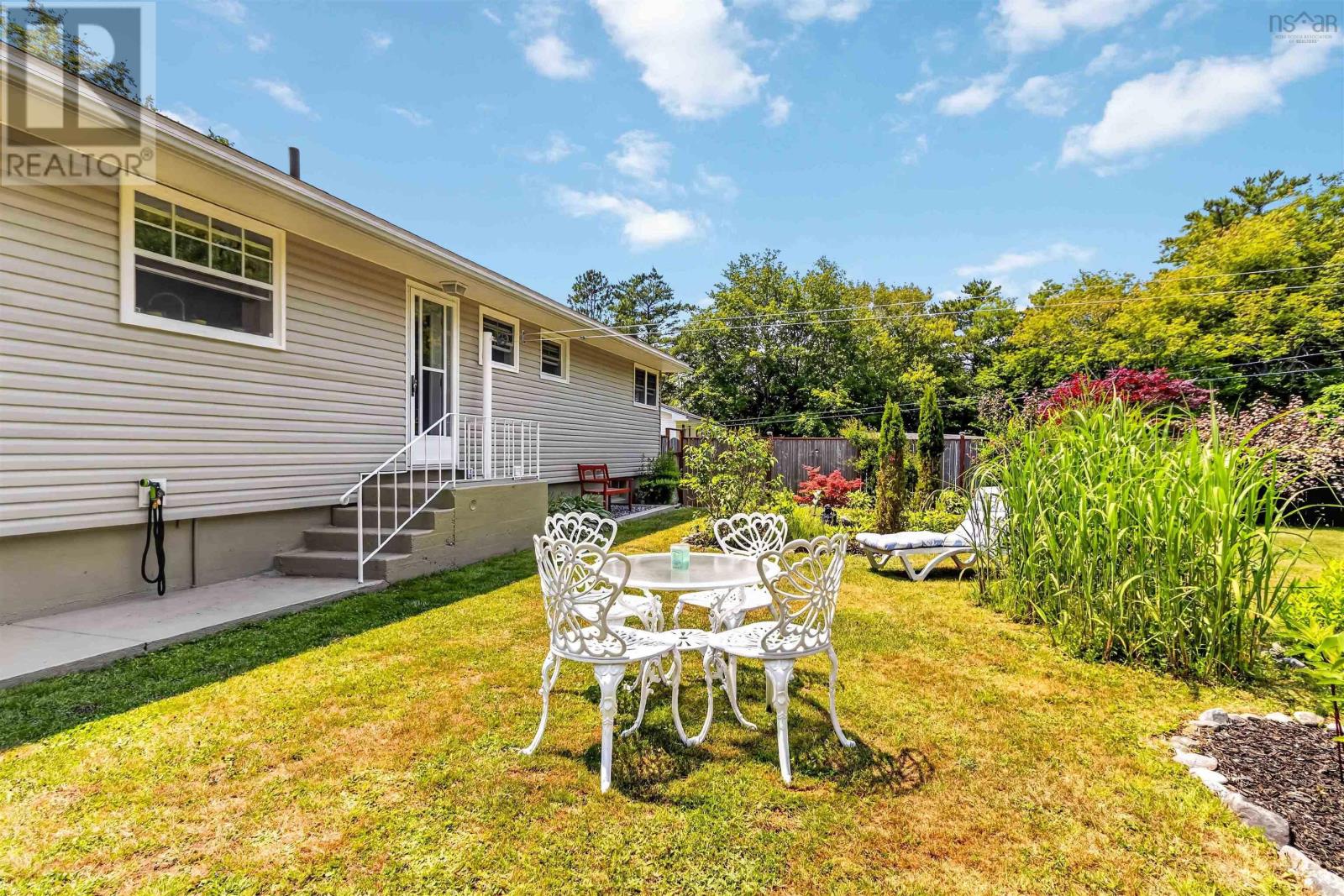 55 Richardson Street Property Photo 40