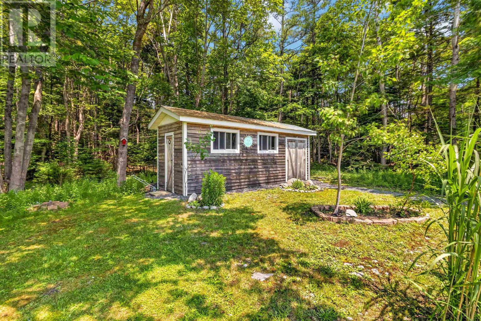 55 Richardson Street Property Photo 45