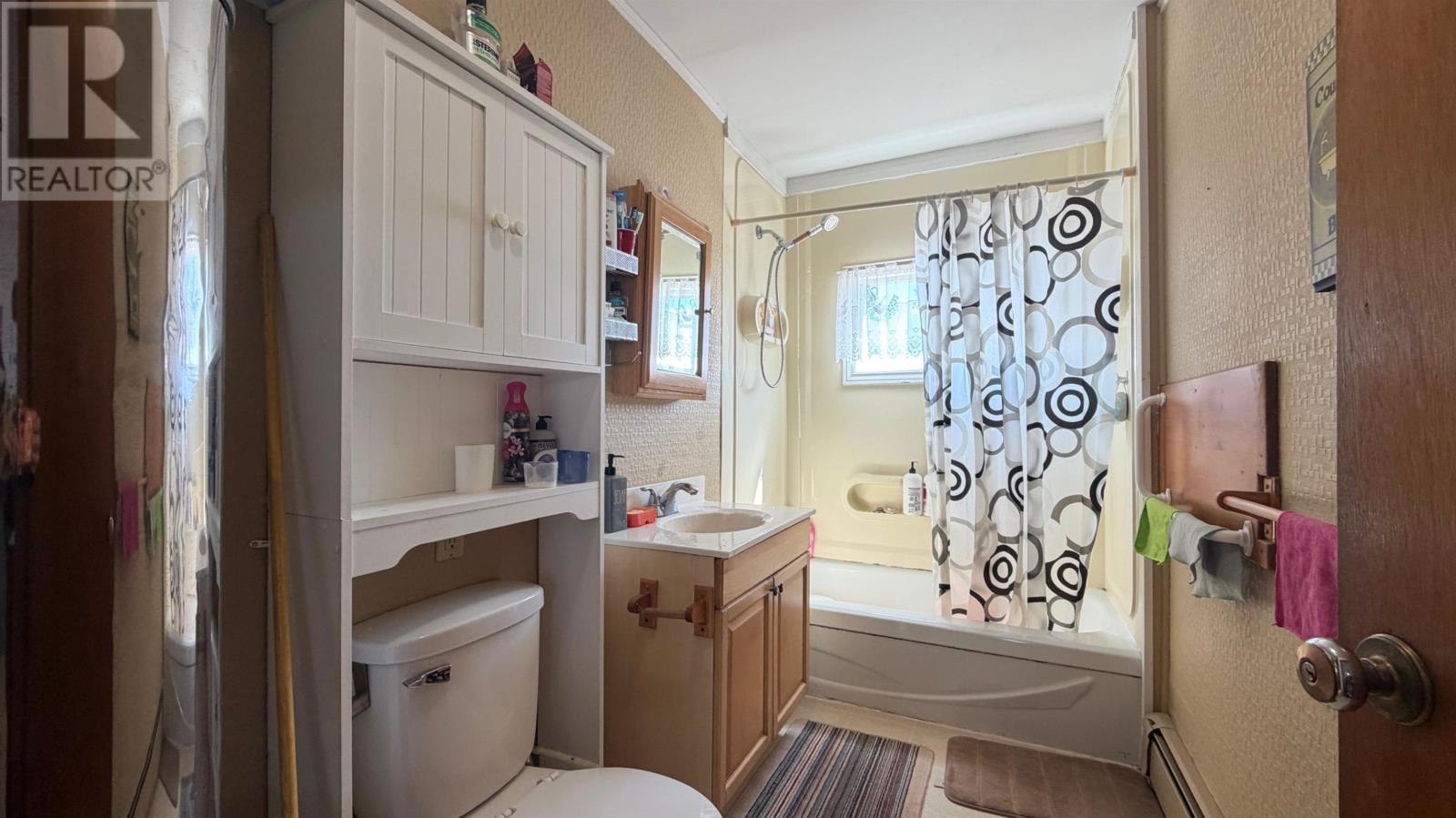 39214 Western Road Property Photo 13