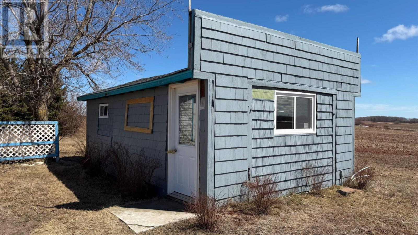 39214 Western Road Property Photo 21