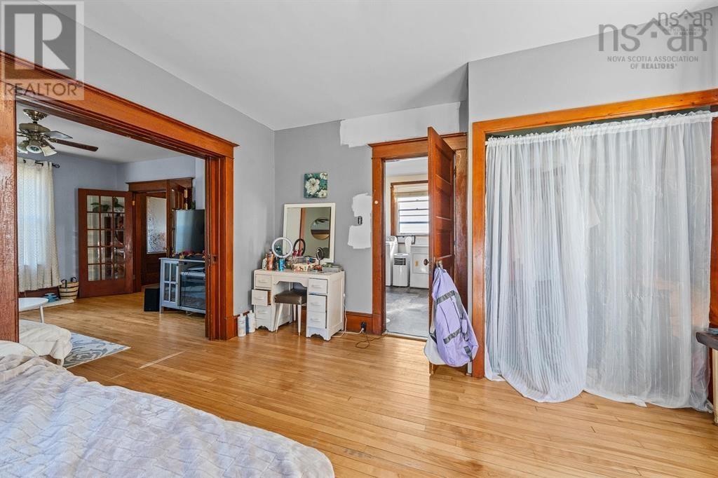 217-219 Albert Street Property Photo 11