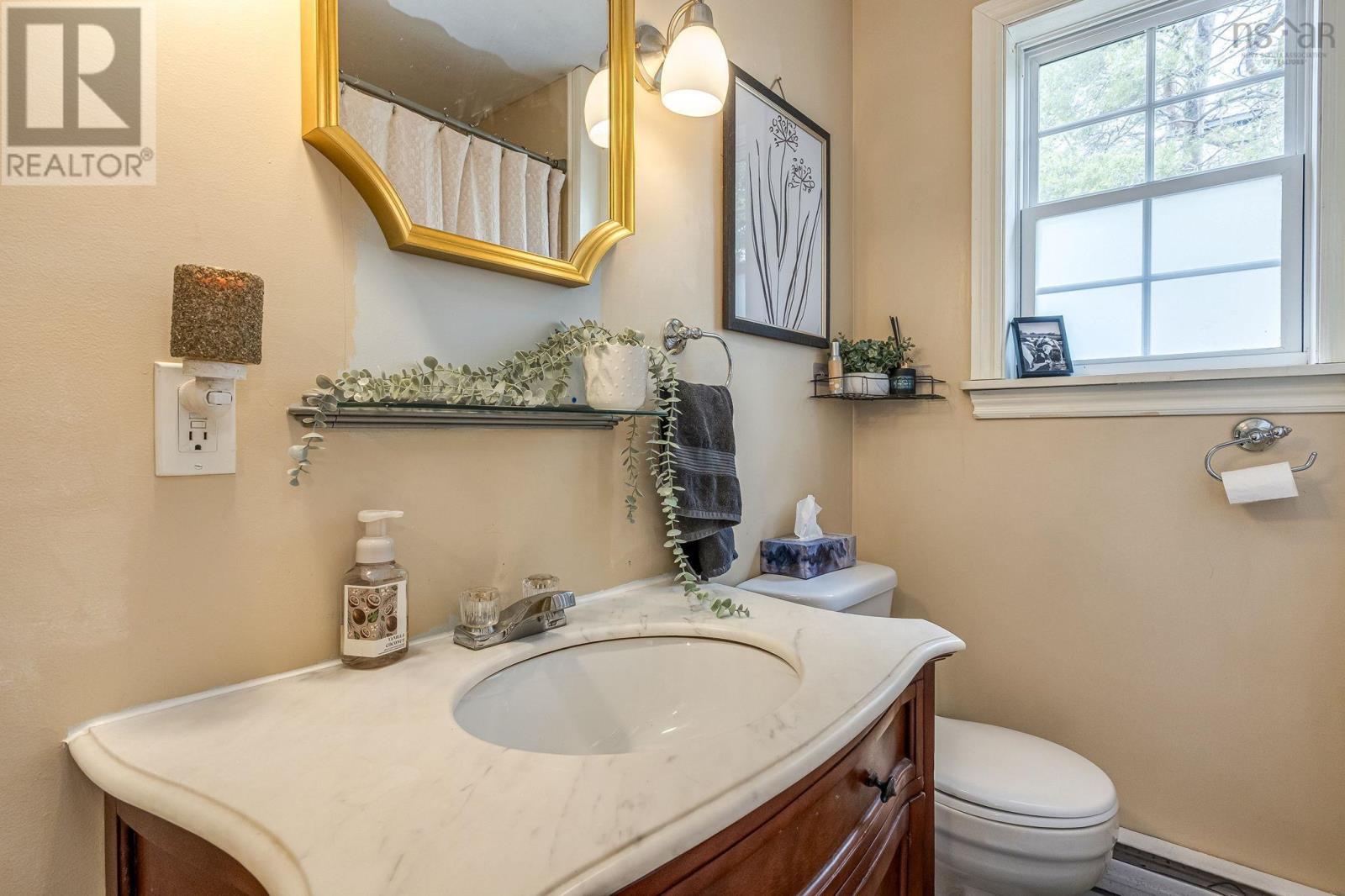 10251 Highway 1 Property Photo 41
