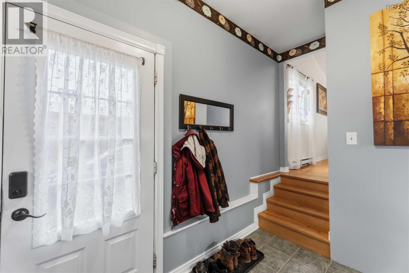 7140 Highway 201 Property Photo 5