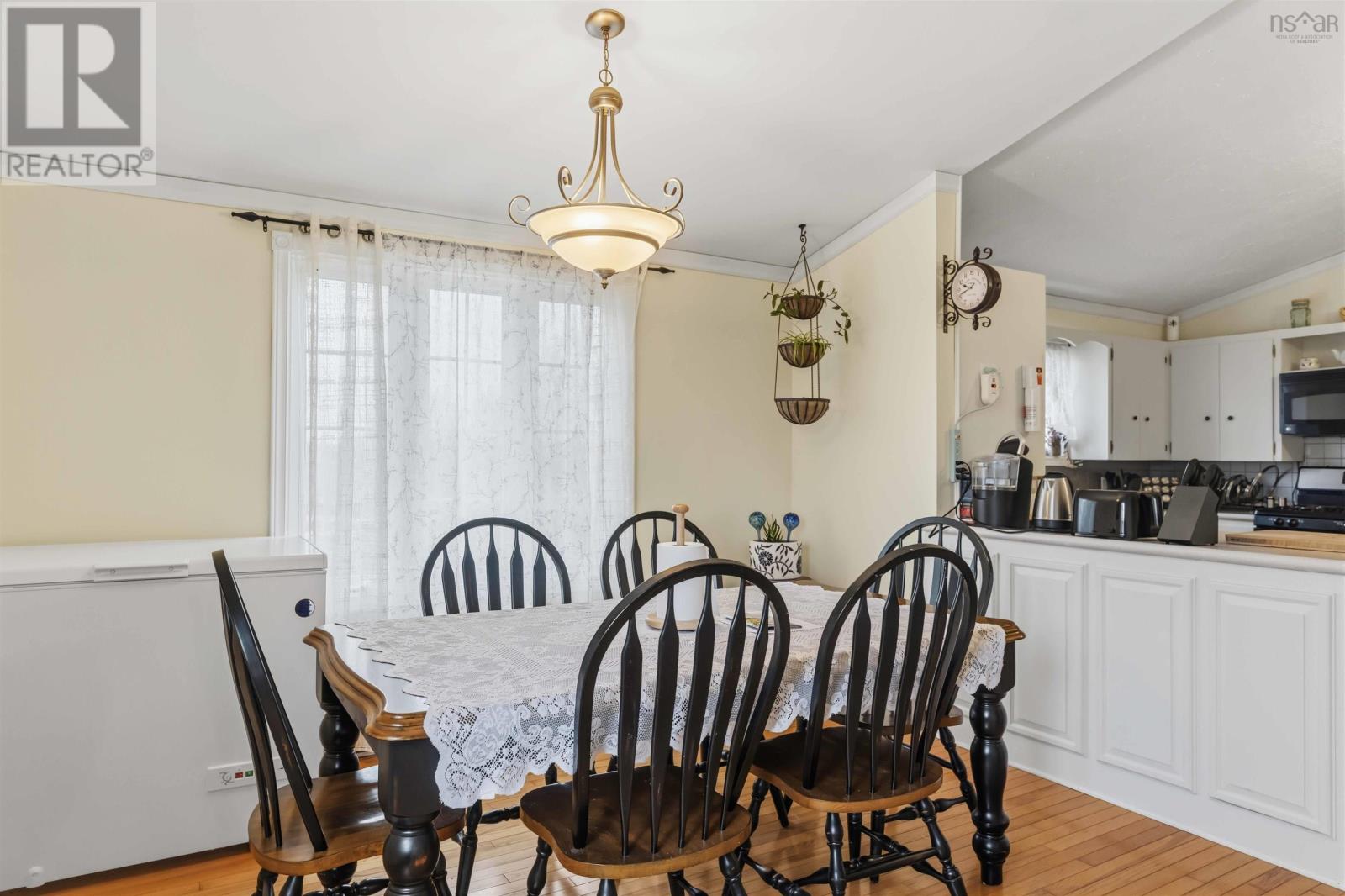 7140 Highway 201 Property Photo 12
