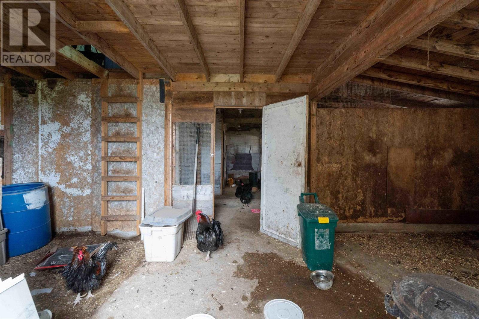 7140 Highway 201 Property Photo 39