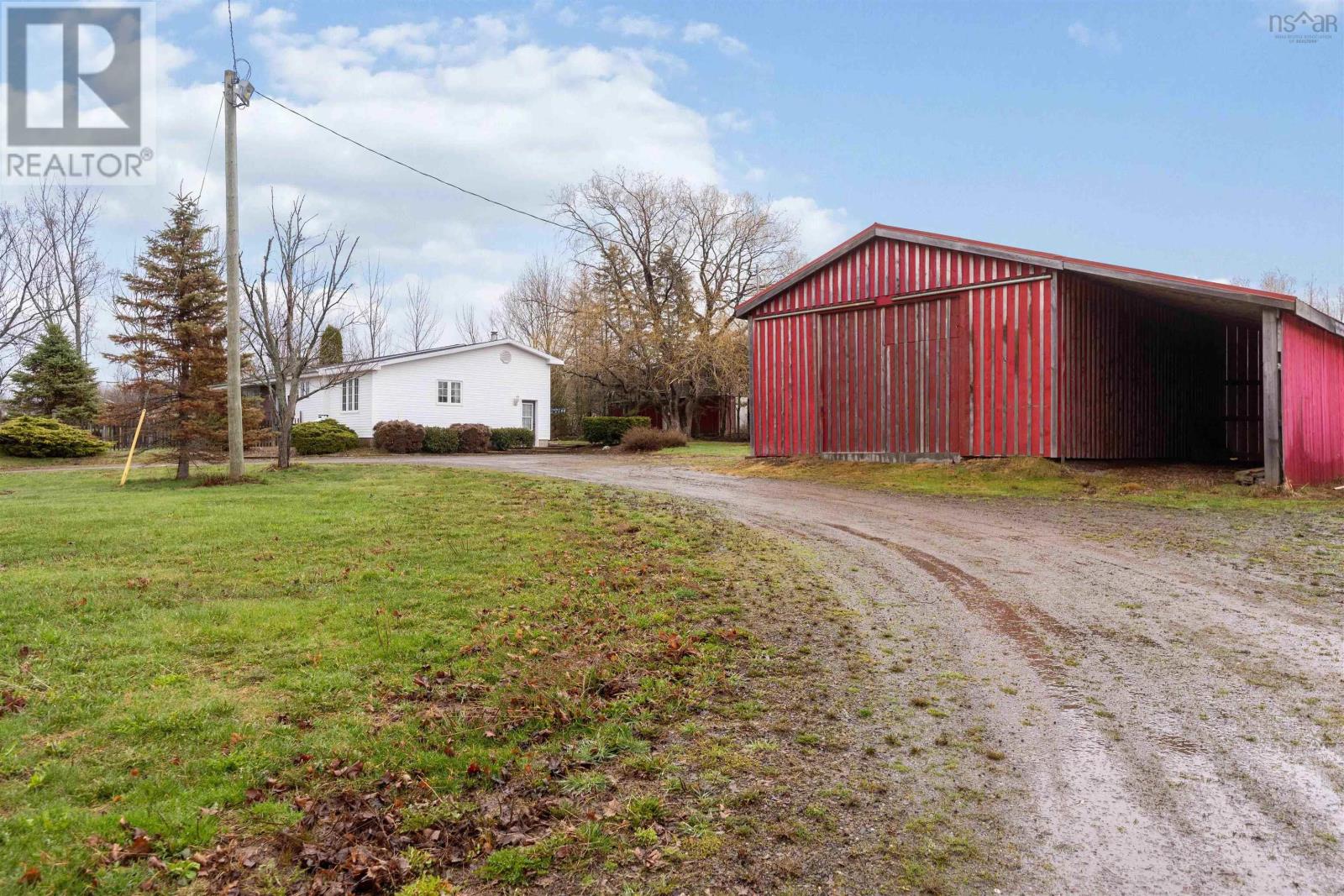 7140 Highway 201 Property Photo 40