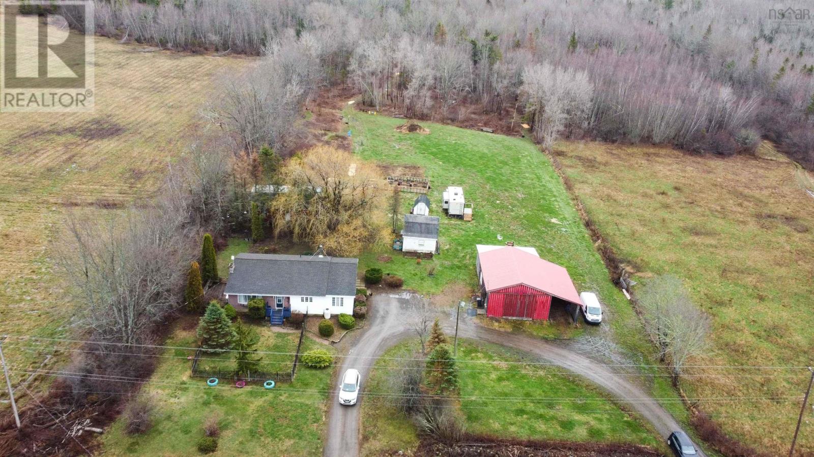 7140 Highway 201 Property Photo 45