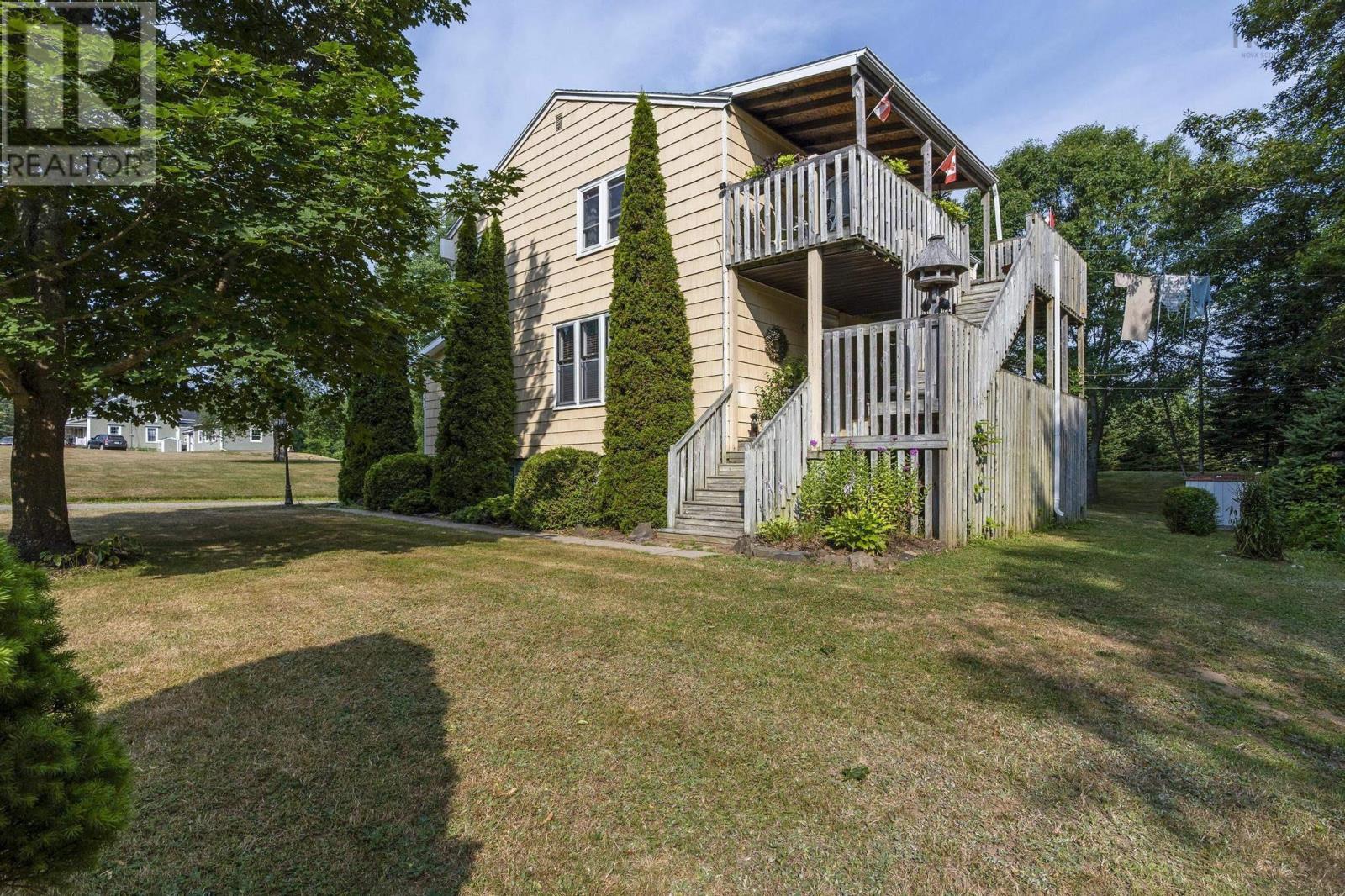 12787 Highway 1 Property Photo 2