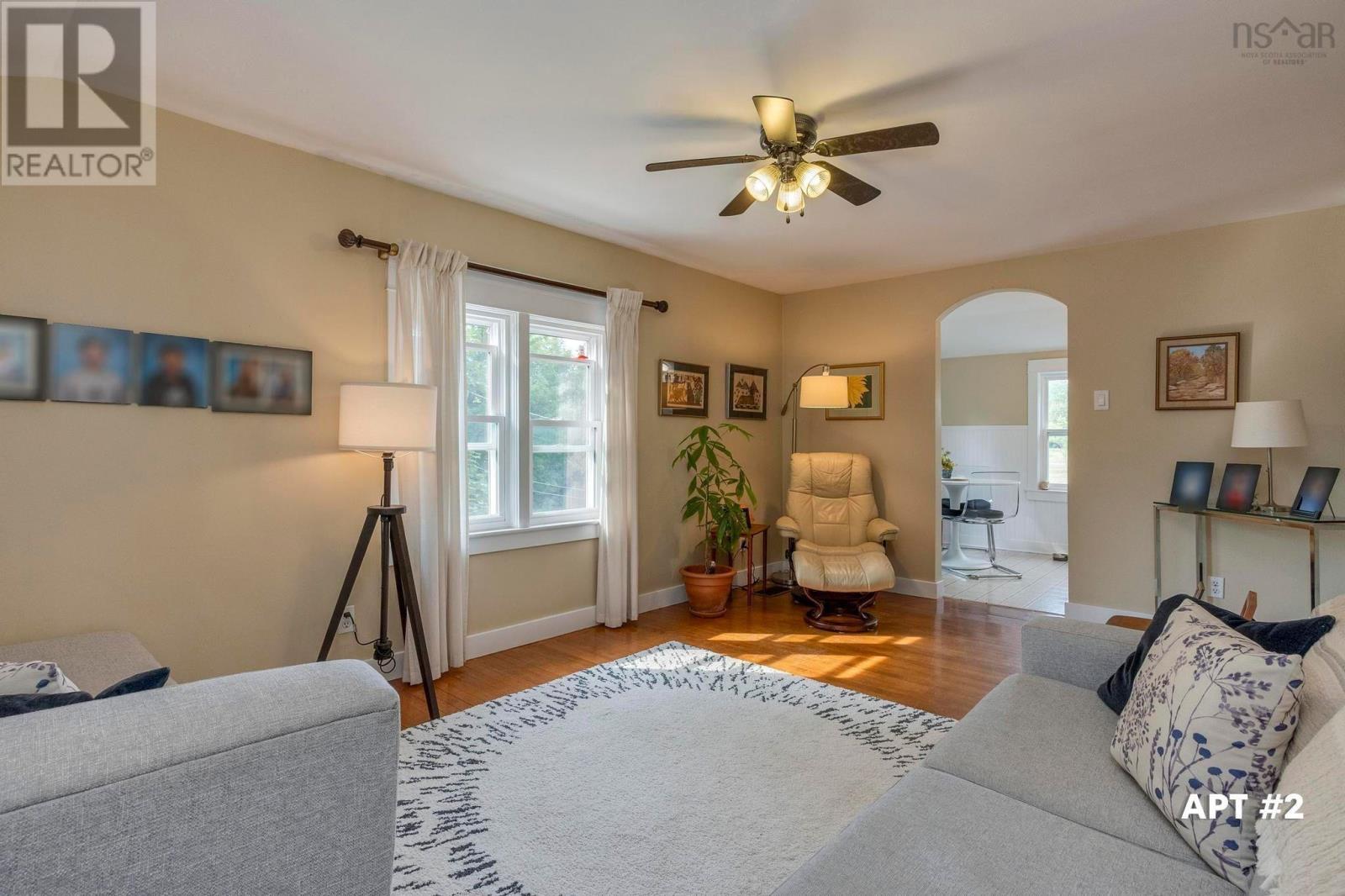 12787 Highway 1 Property Photo 6