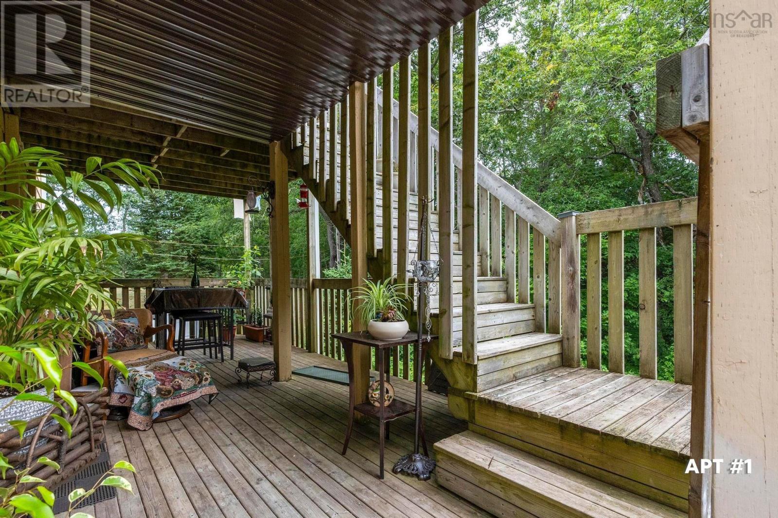 12787 Highway 1 Property Photo 32