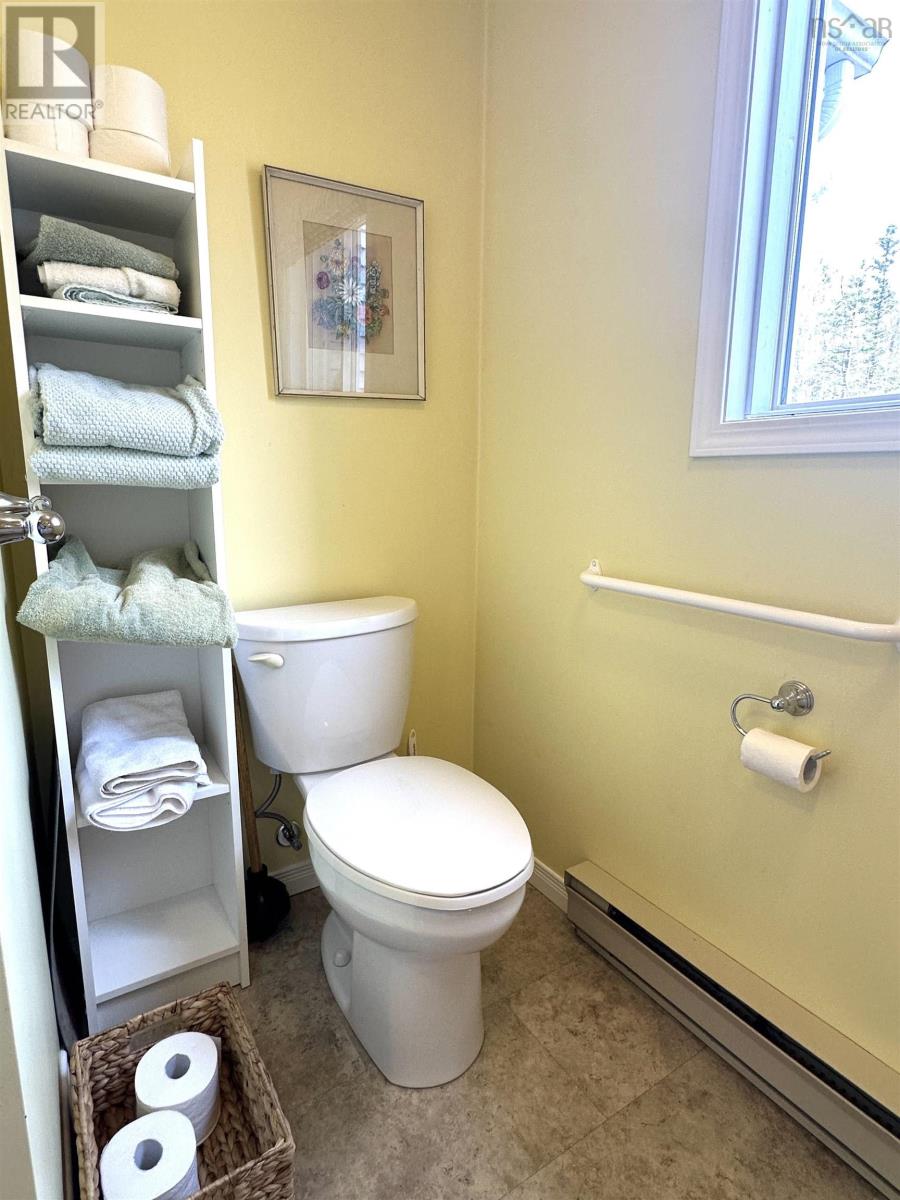 46 Old Falls Road Property Photo 16