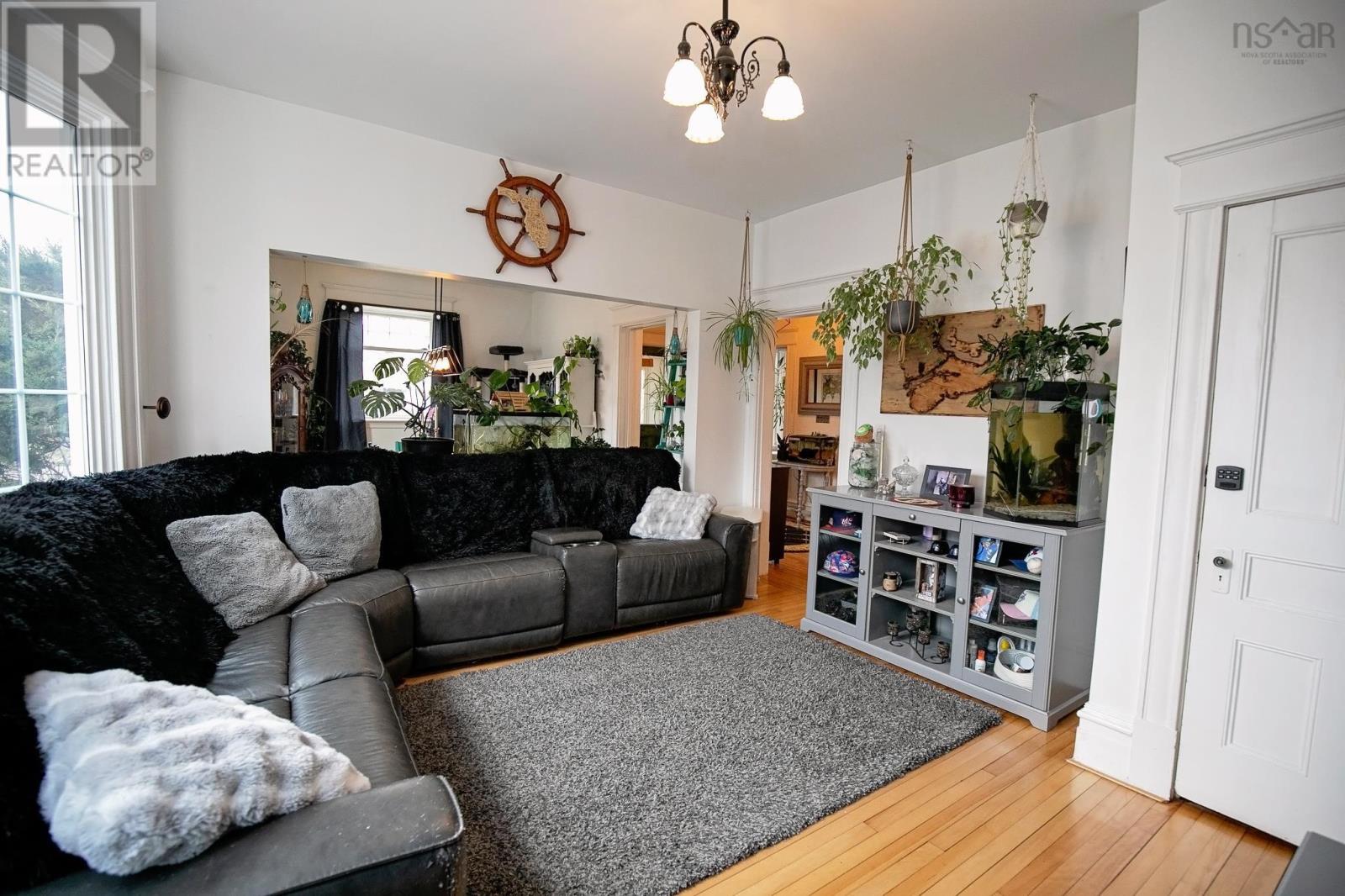 48 Rupert Street Property Photo 21
