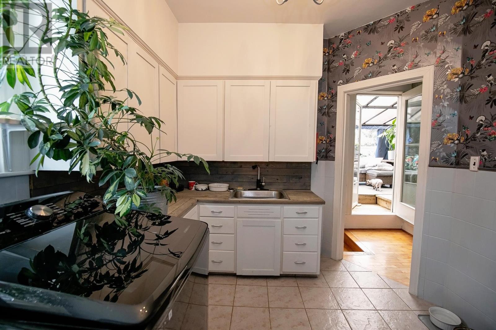 48 Rupert Street Property Photo 29