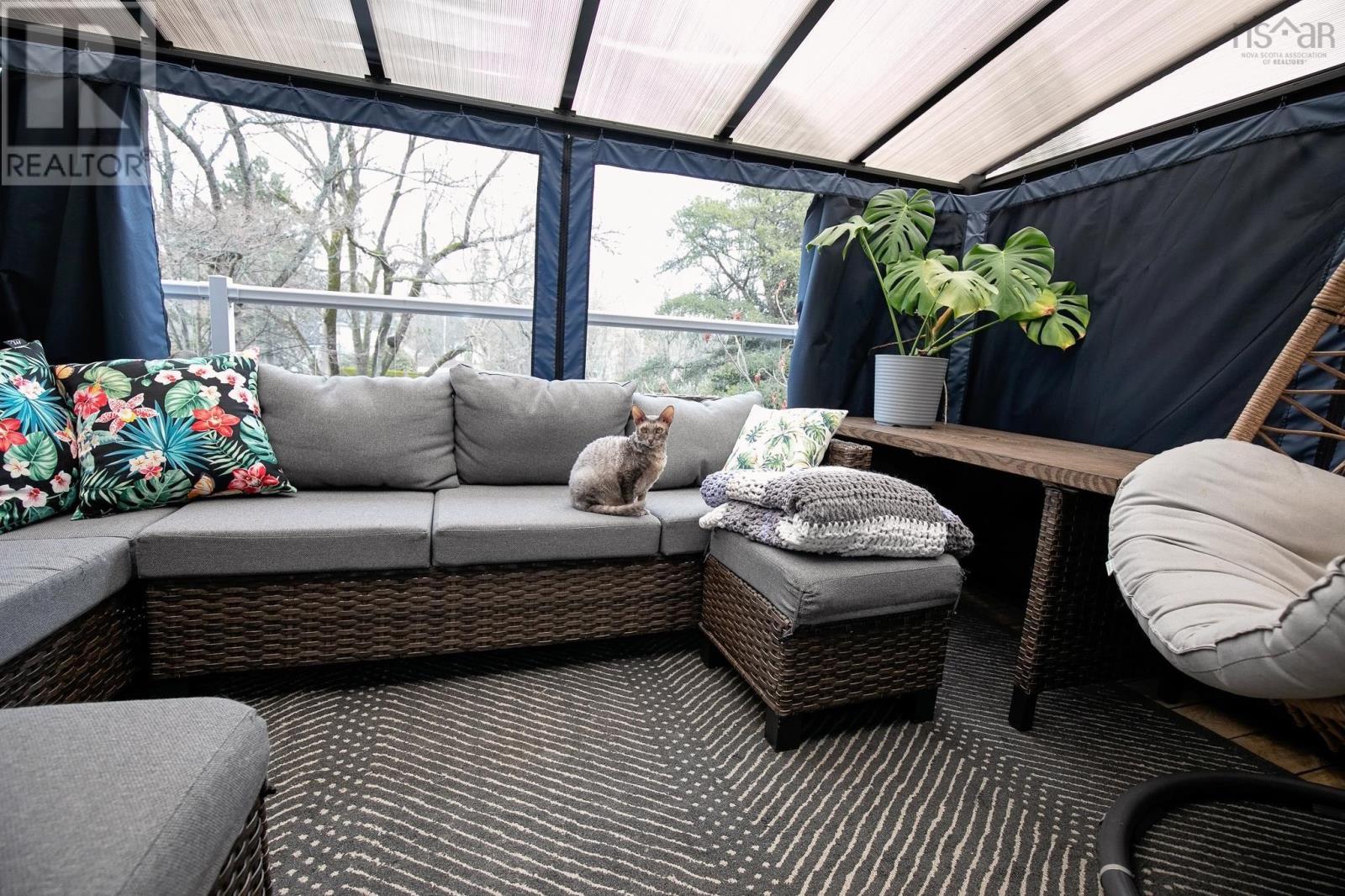 48 Rupert Street Property Photo 31