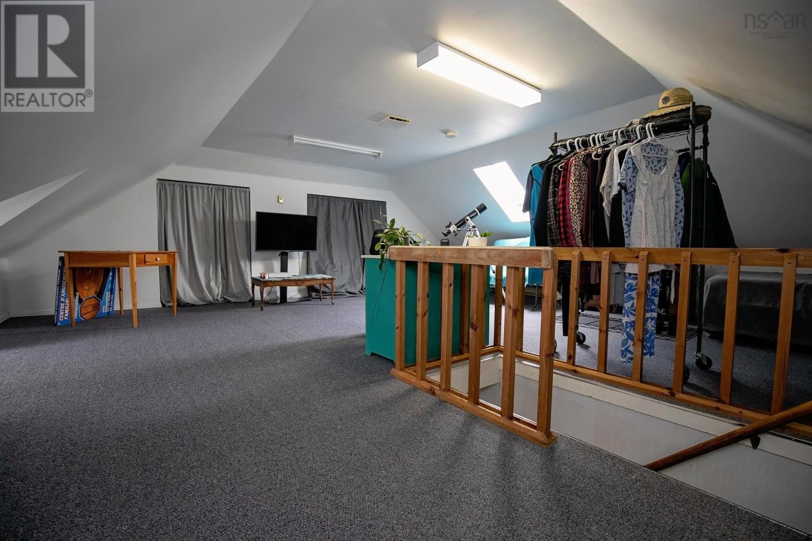 48 Rupert Street Property Photo 46