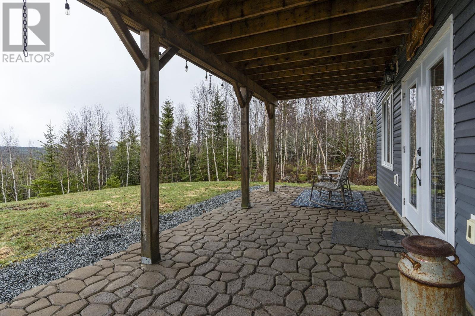 1588 Myra Road Property Photo 21