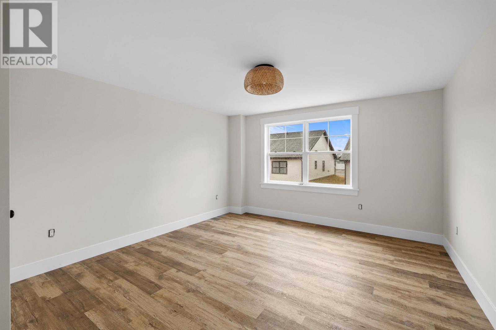 58 Alice Avenue Property Photo 17