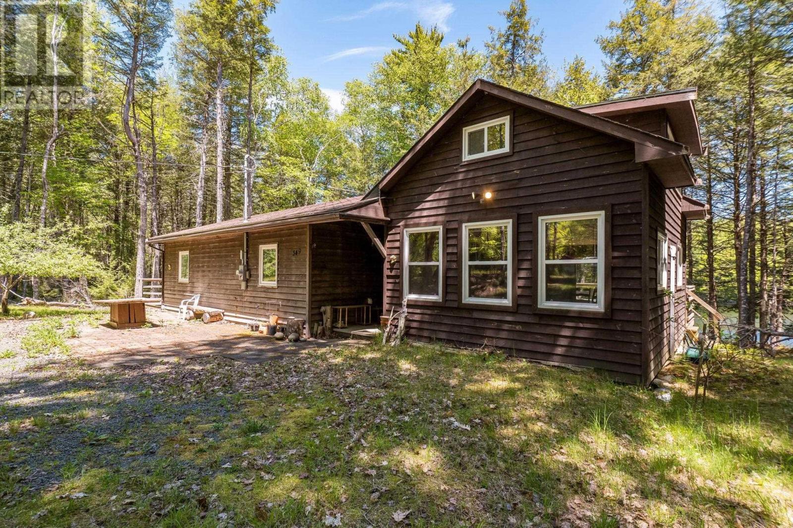 87 Edith's Point Road Property Photo 1