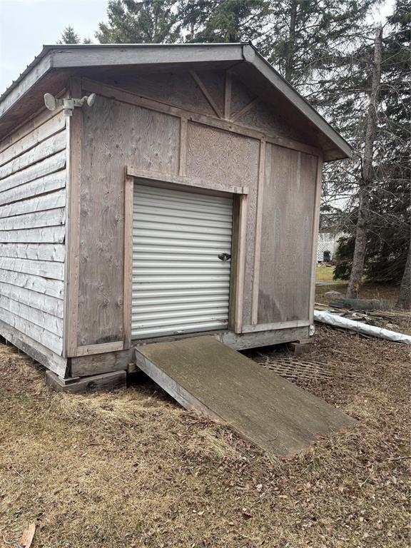 636 Elm Avenue Property Photo 3