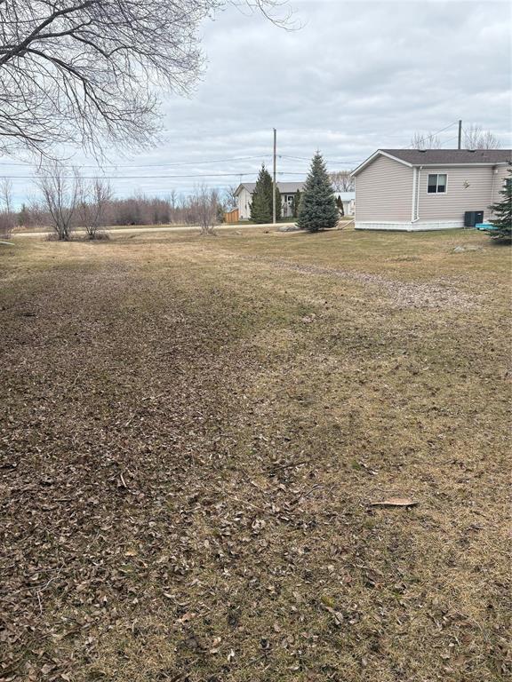 636 Elm Avenue Property Photo 4