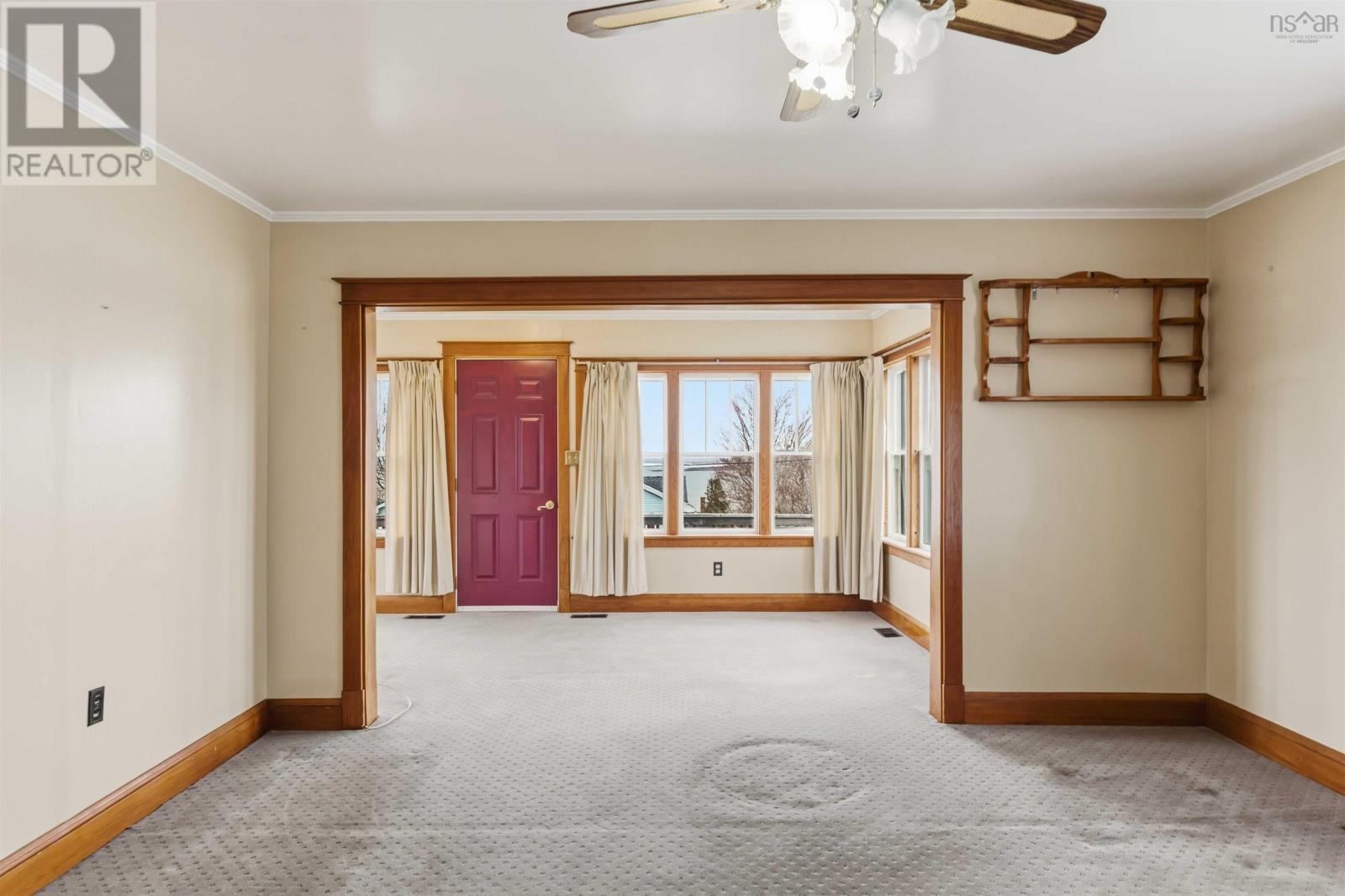 151 King Street Property Photo 12