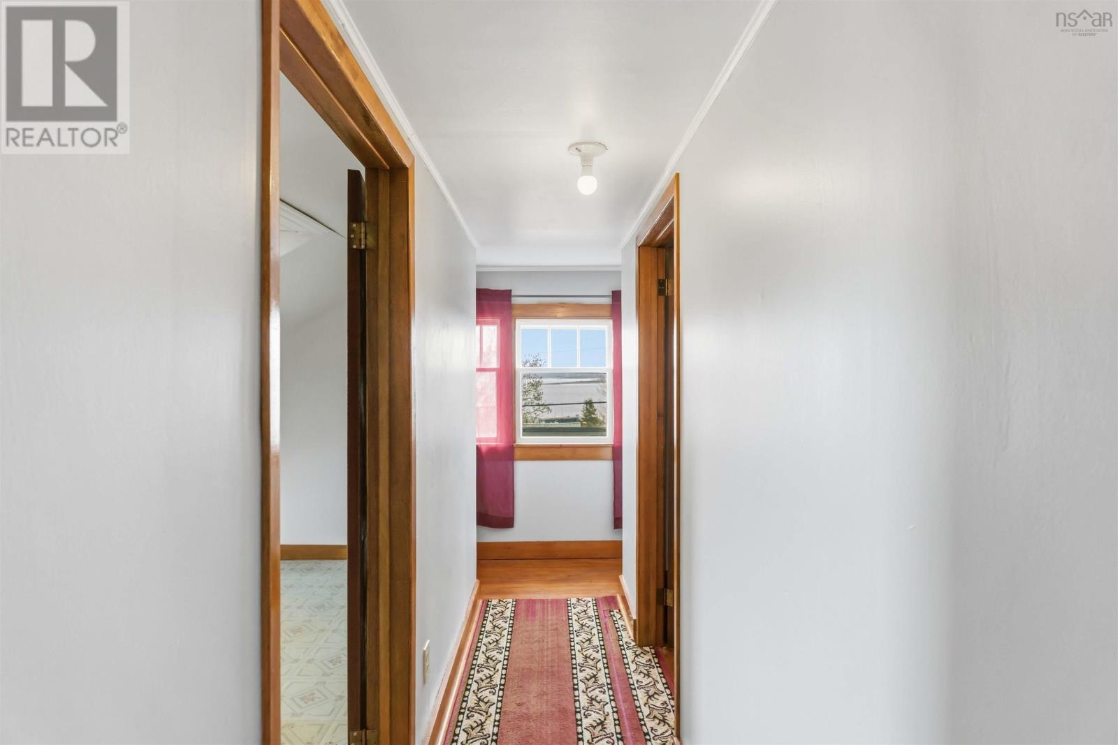 151 King Street Property Photo 34