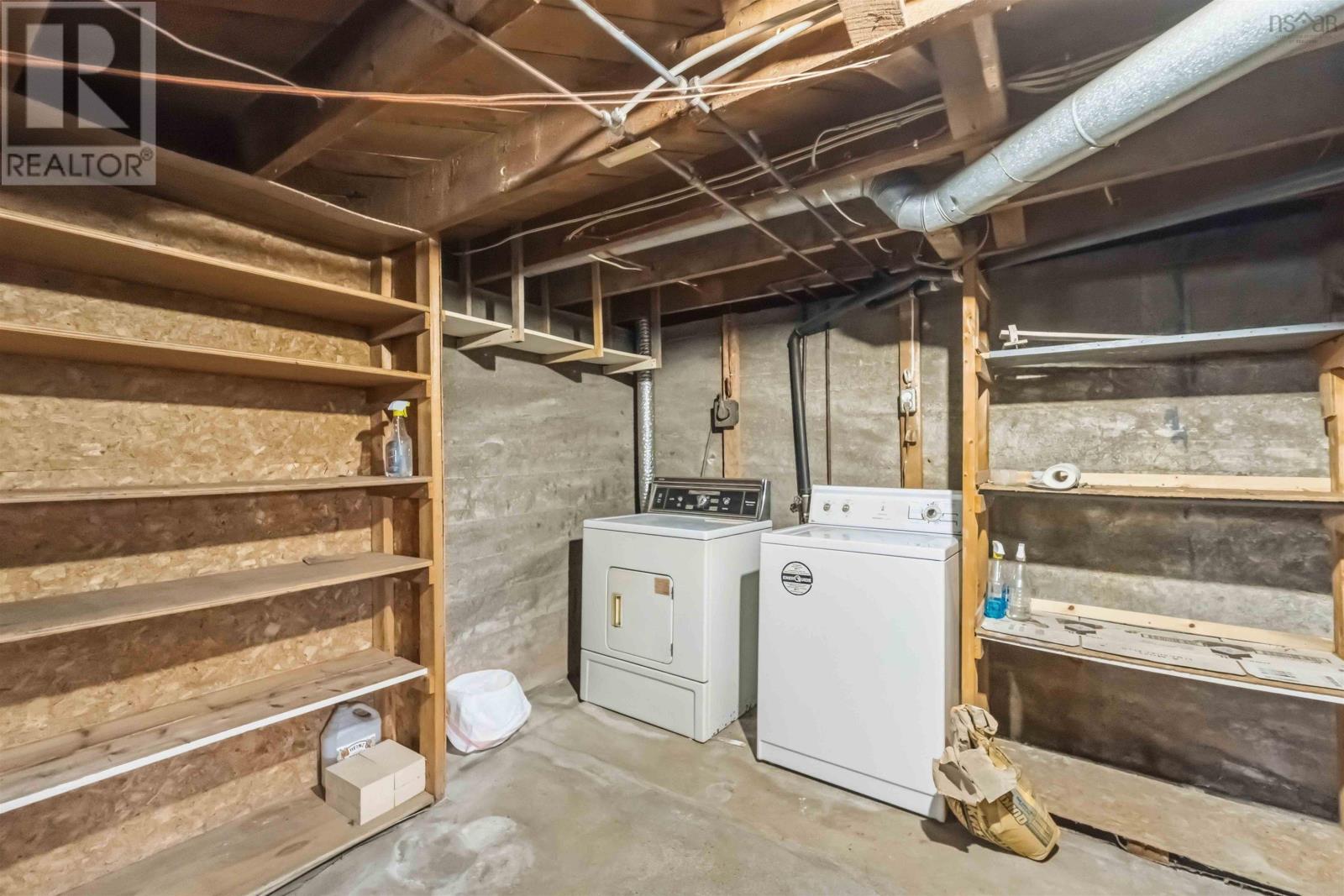 151 King Street Property Photo 43