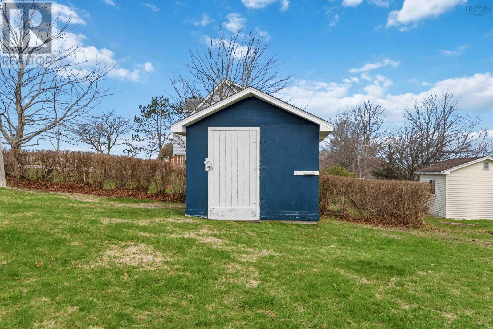151 King Street Property Photo 49