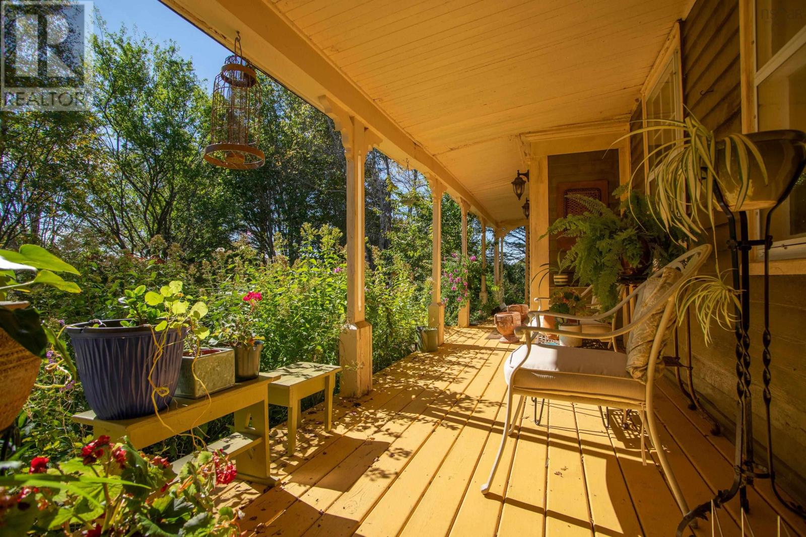 3713 Granville Road Property Photo 4