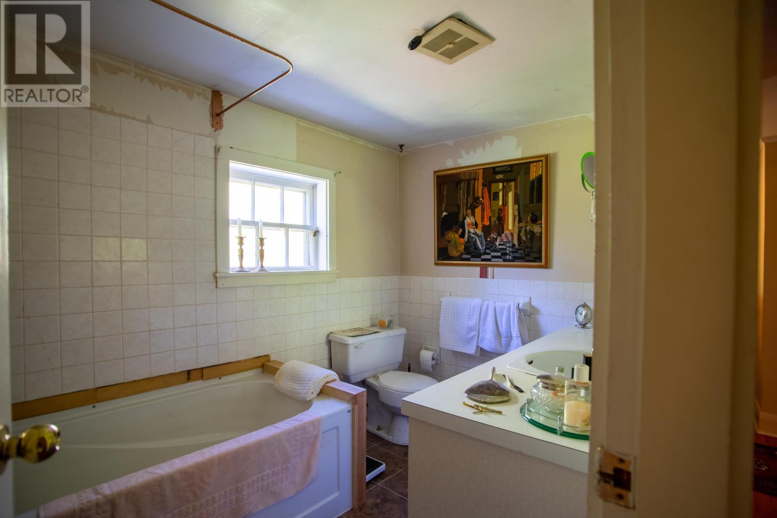 3713 Granville Road Property Photo 27