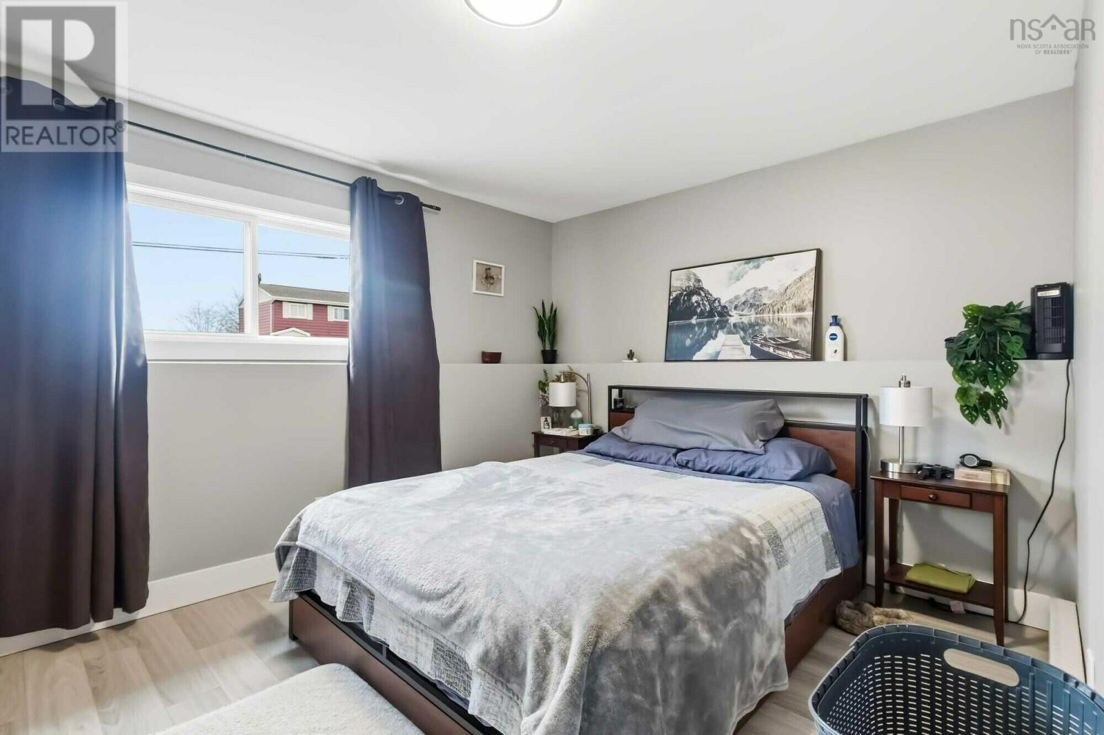 52 Shrewsbury Road Property Photo 16