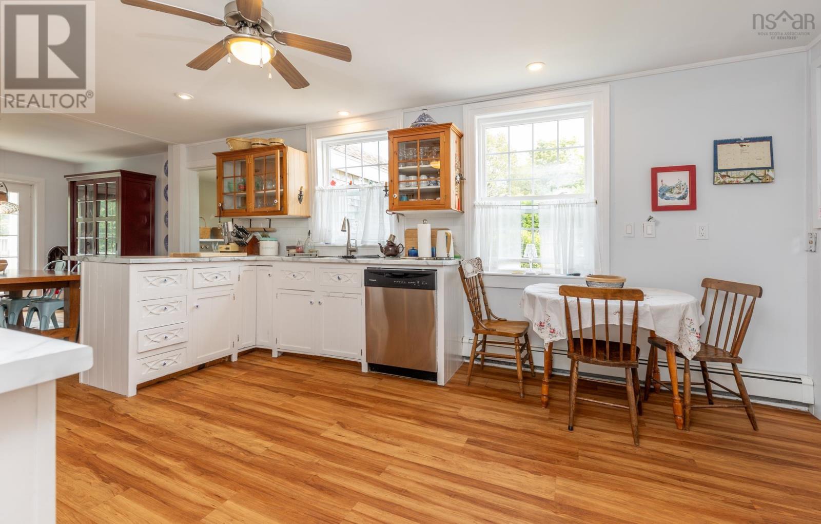 4 Market Street Property Photo 11