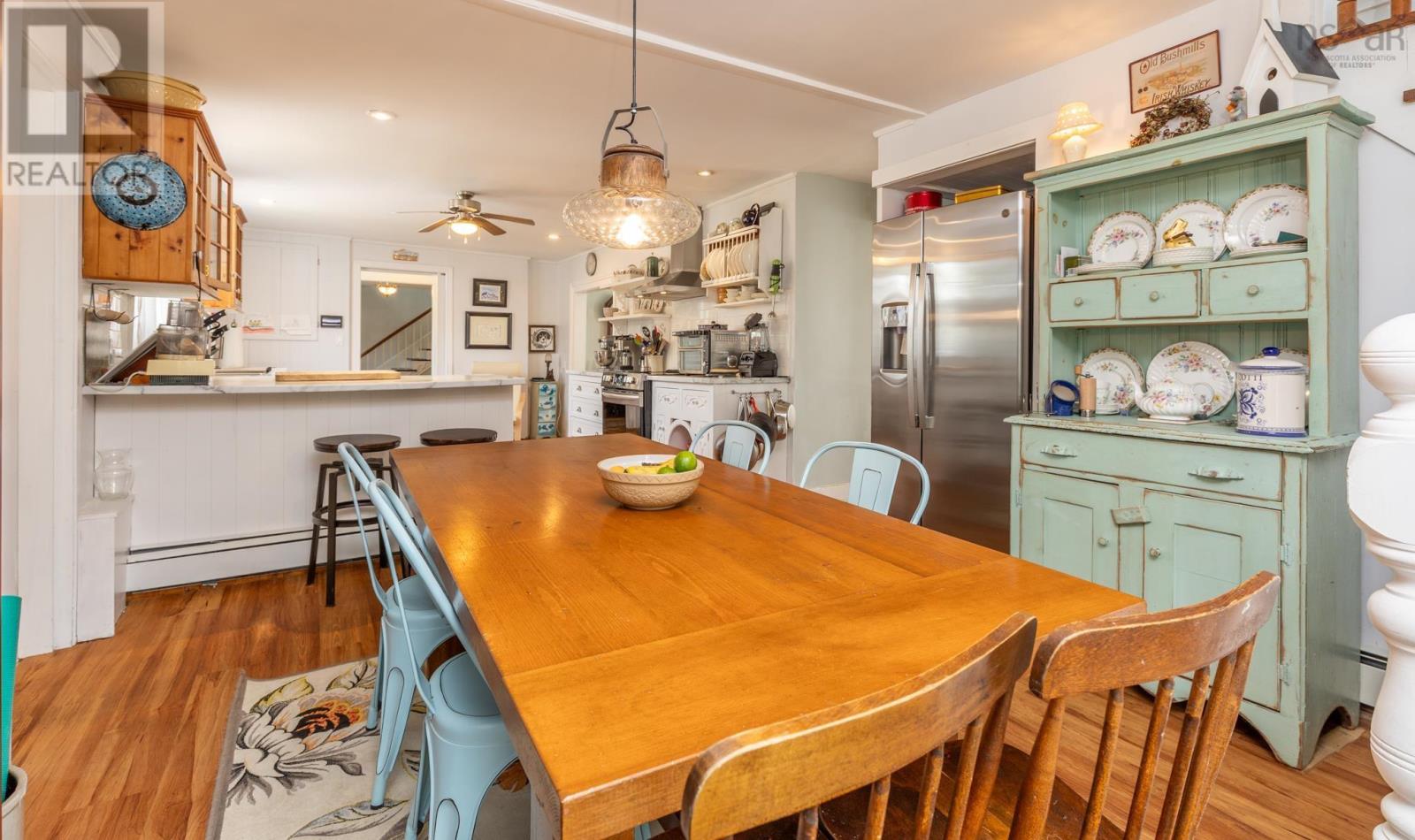 4 Market Street Property Photo 14