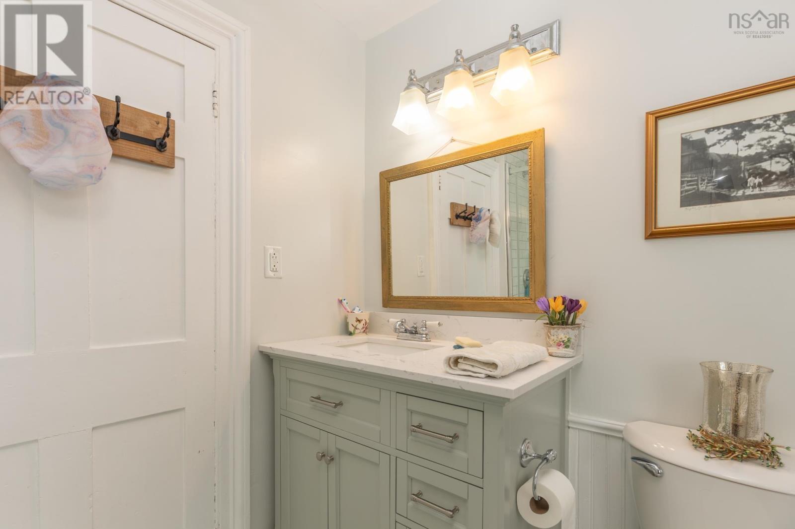 4 Market Street Property Photo 27