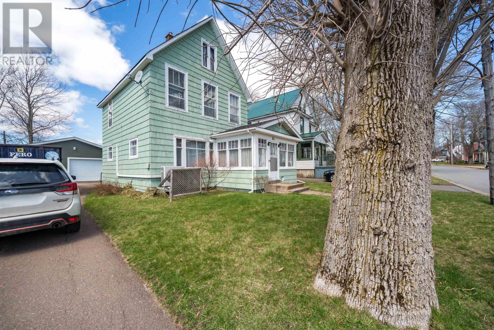 8 Robie Street Property Photo 3