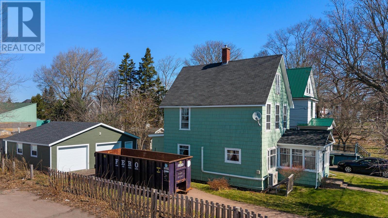 8 Robie Street Property Photo 5
