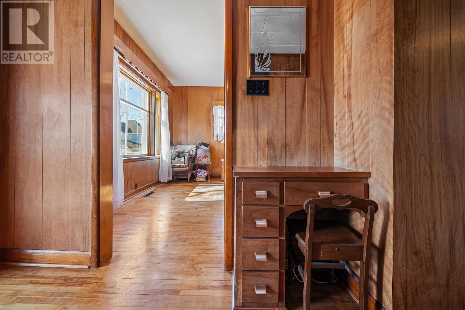 8 Robie Street Property Photo 26