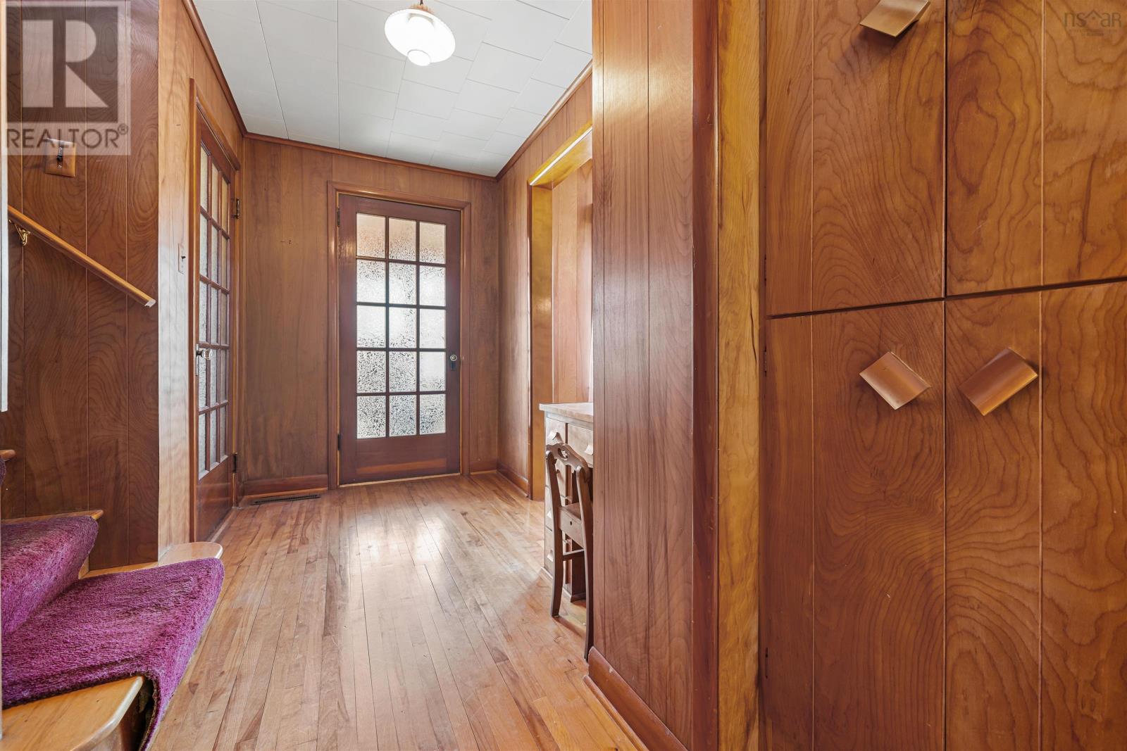 8 Robie Street Property Photo 28