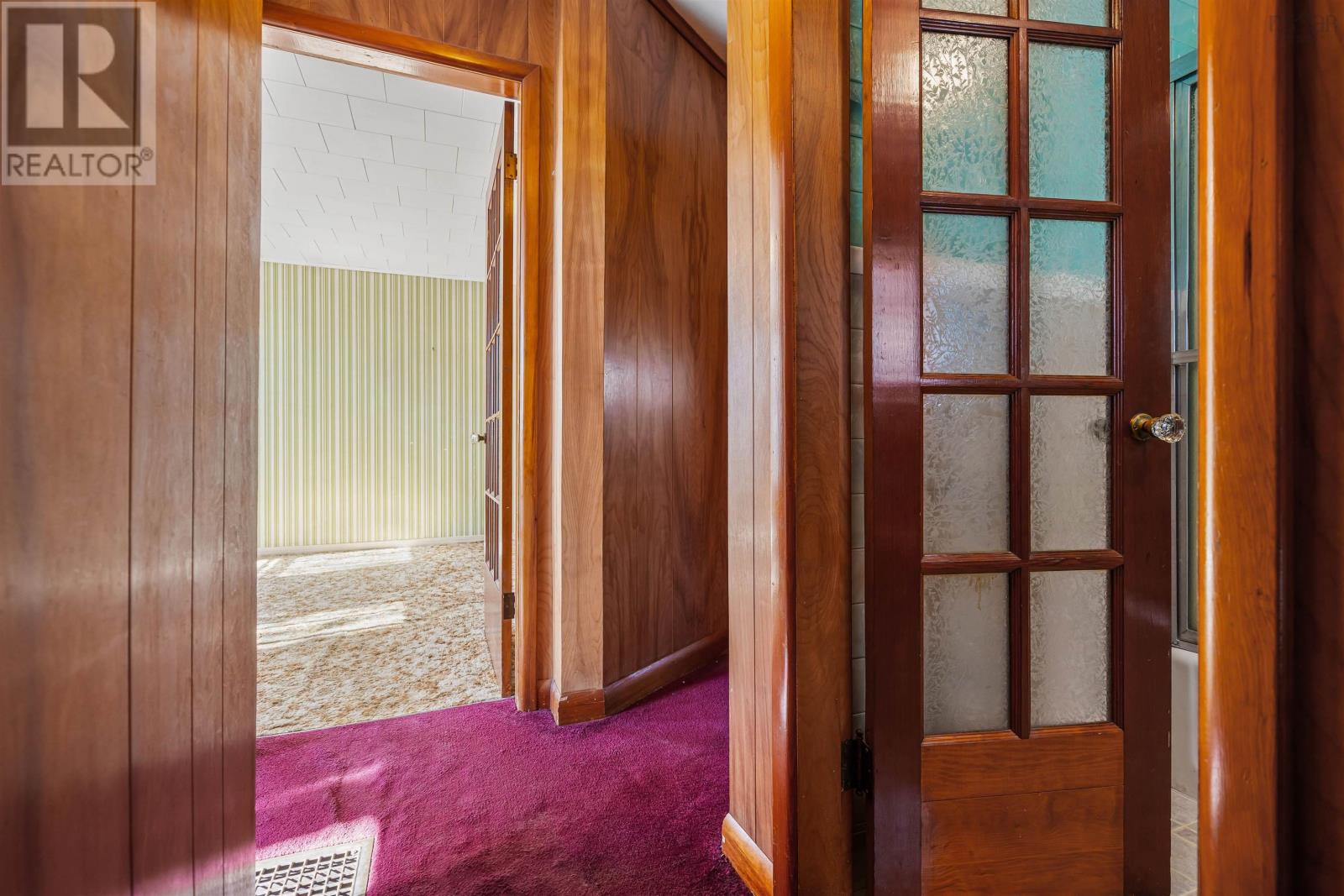 8 Robie Street Property Photo 39