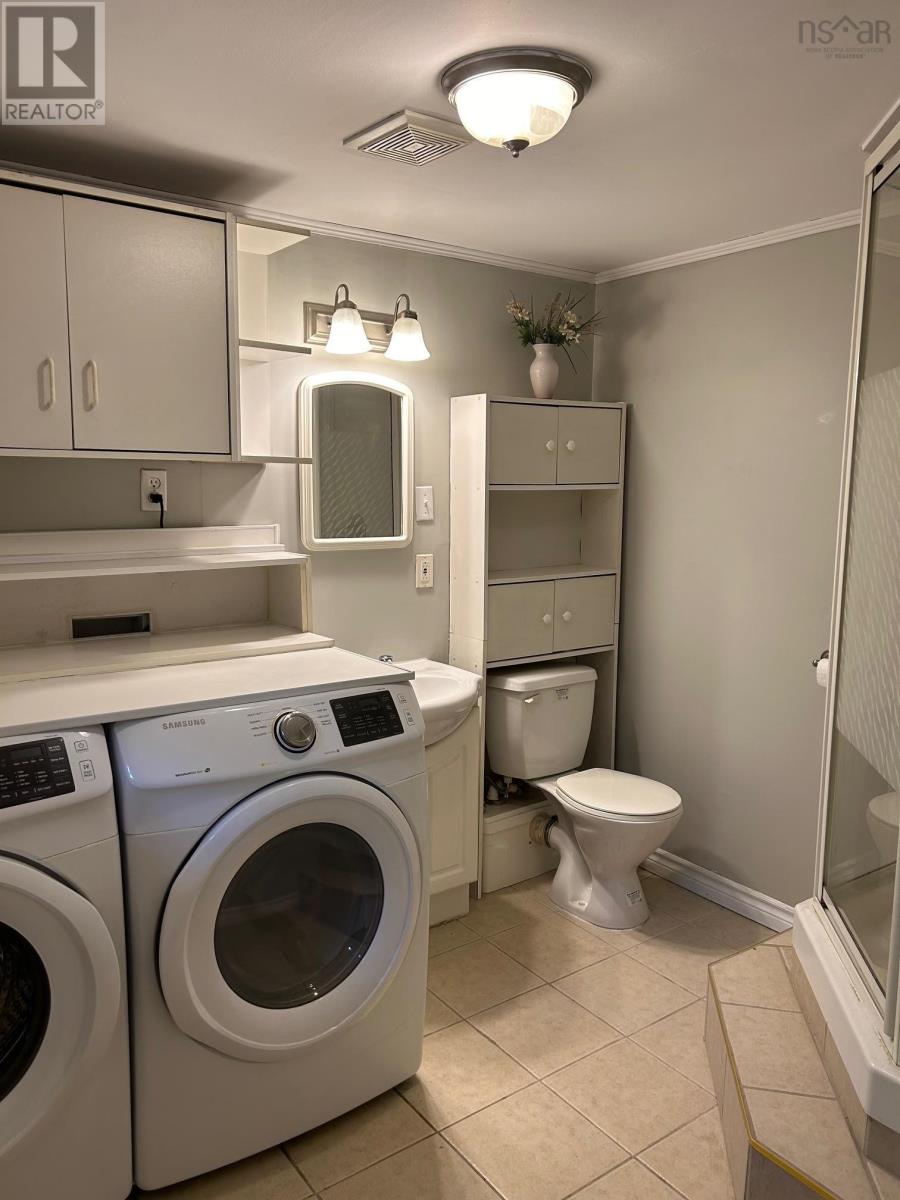 20 Rosley Road Property Photo 11
